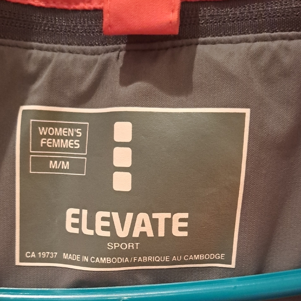 089 - 🧡 Elevate Women's Windbreaker Jacket - Size Medium - Picture 2 of 10